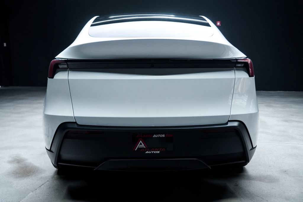 Used 2026 Tesla Model Y 2WD image 20