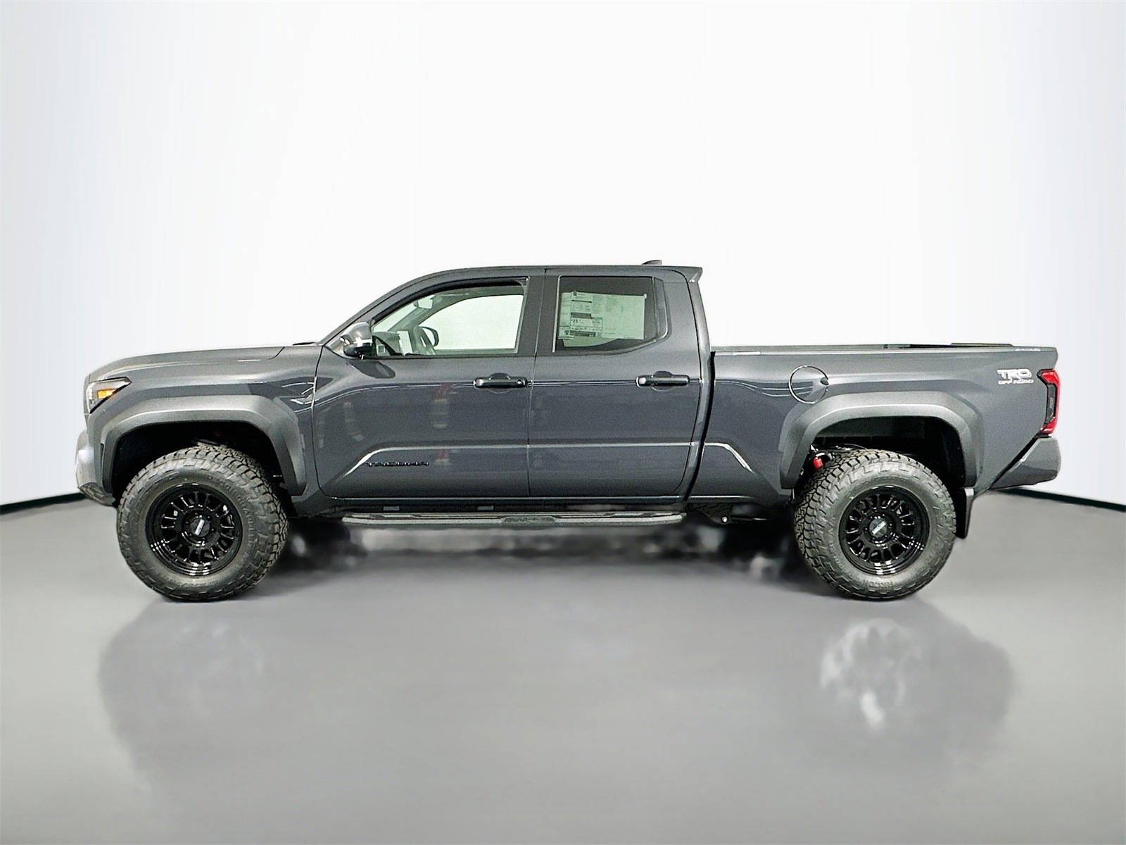 New 2025 Toyota Tacoma TRD Off-Road image 4