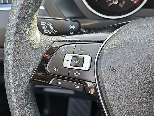 Used 2021 Volkswagen Tiguan S image 19