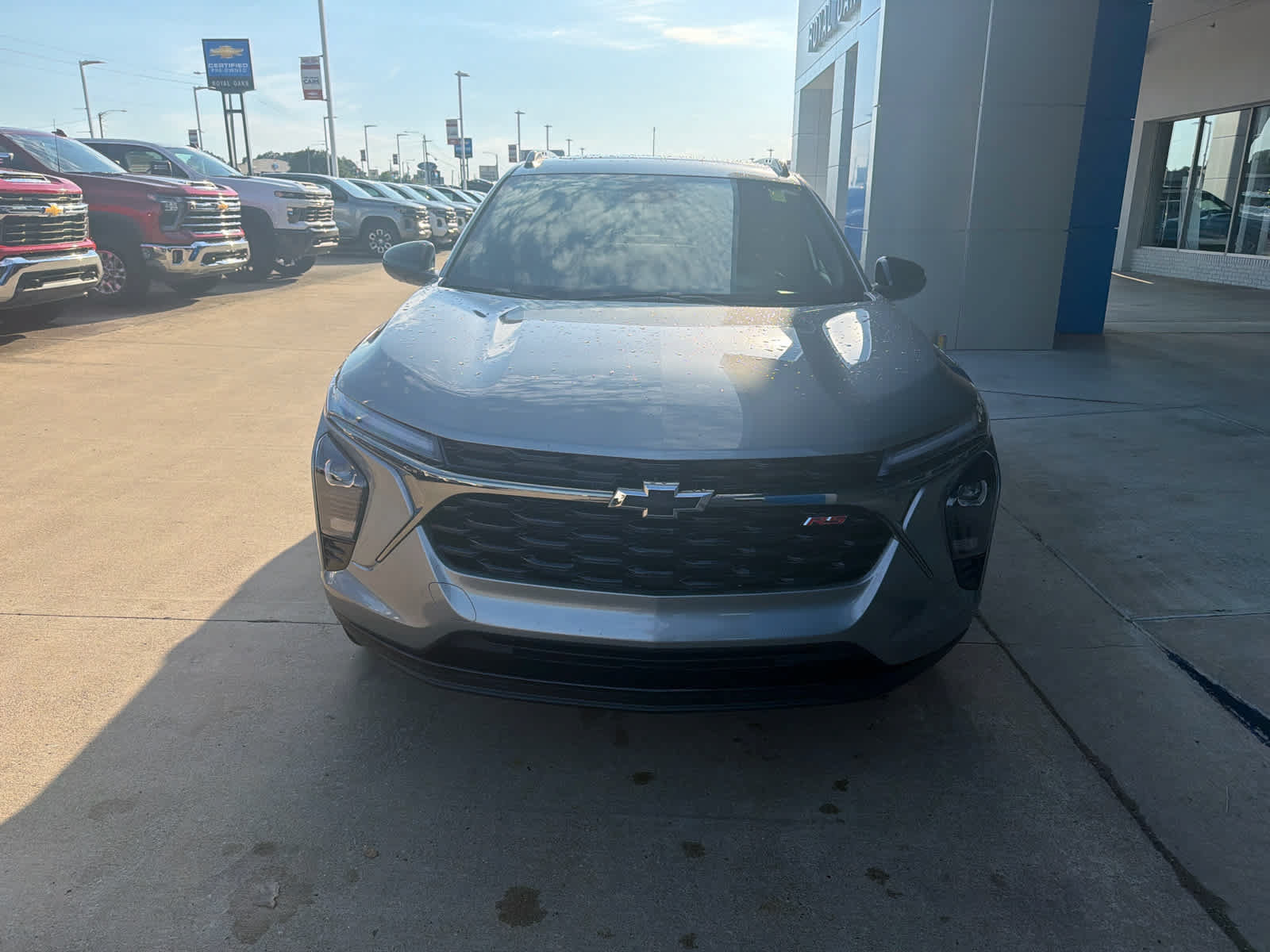 Used 2025 Chevrolet Trax RS w/ Sunroof Package FWD image 9