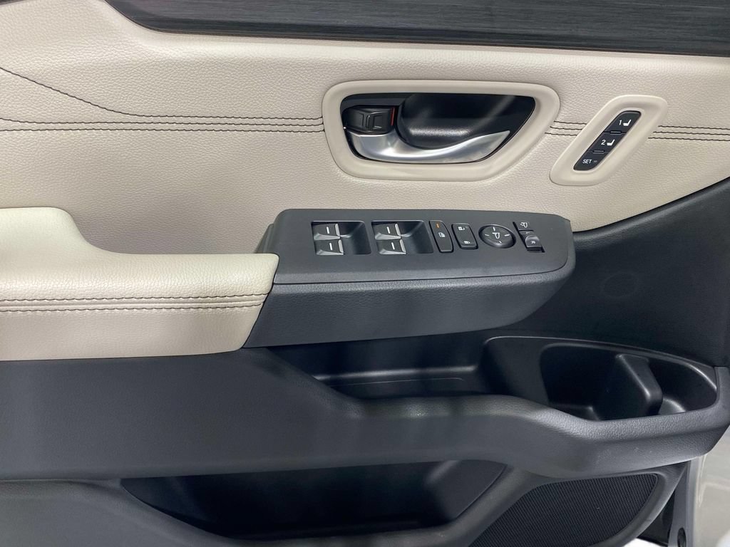 New 2026 Honda Pilot Touring image 19