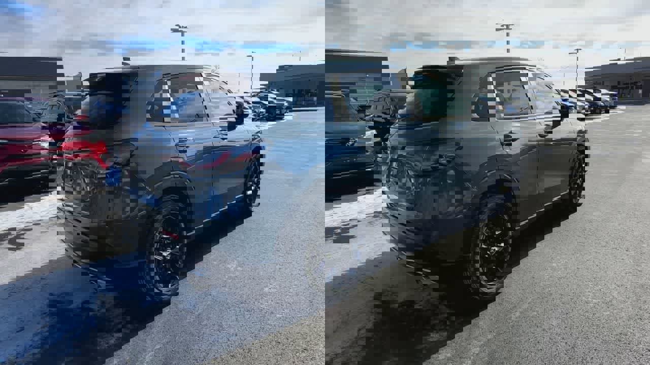 Used 2023 Honda HR-V Sport image 8