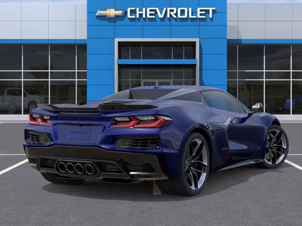 Used 2025 Chevrolet Corvette Z06 image 4