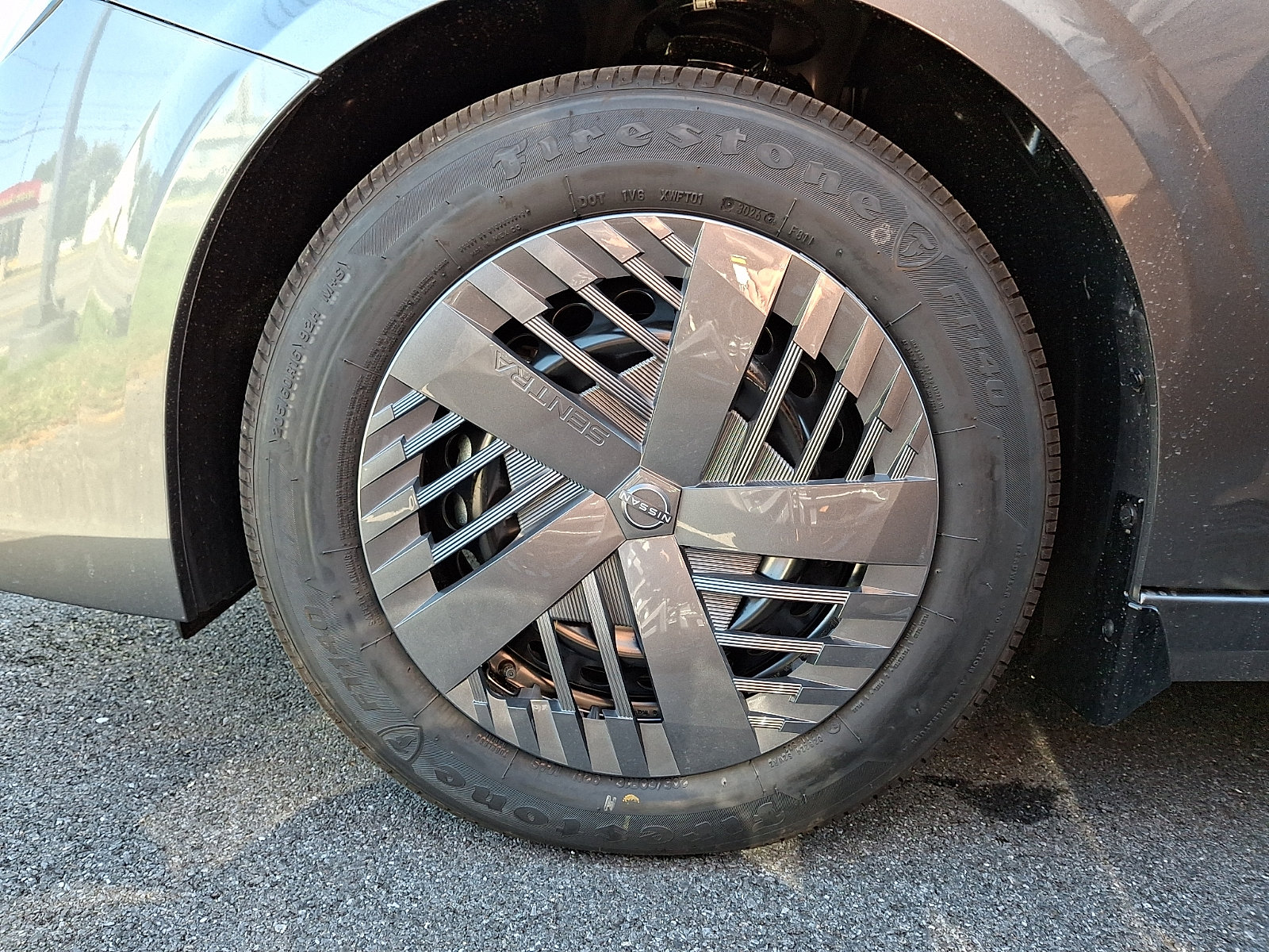 New 2027 Nissan Sentra S w/ Floor Mat Package FWD image 4
