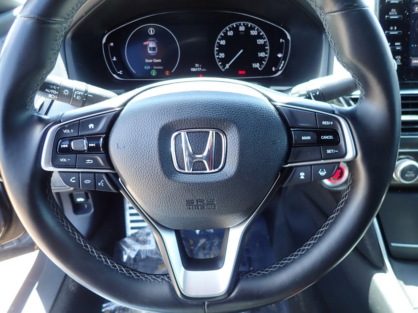 Used 2018 Honda Accord Sport image 12