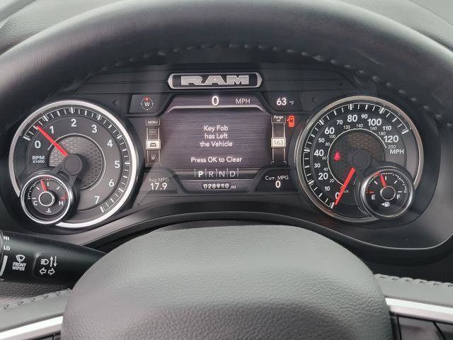Used 2023 RAM 1500 Big Horn AWD/4WD image 12
