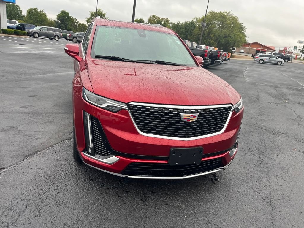 Used 2024 Cadillac XT6 Premium Luxury image 8