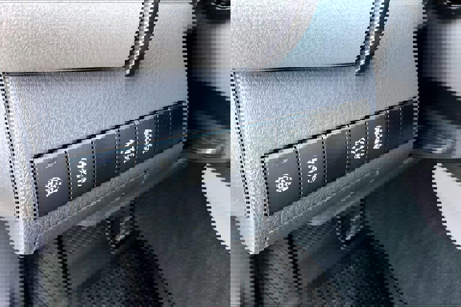 Used 2023 Toyota Camry LE image 32