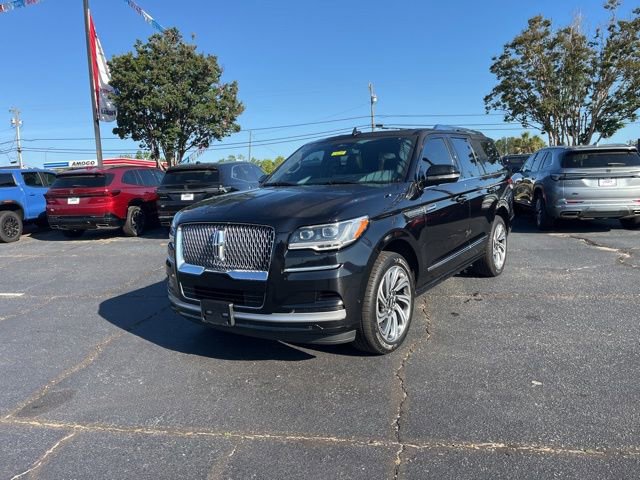 Used 2022 Lincoln Navigator Reserve AWD/4WD image 38