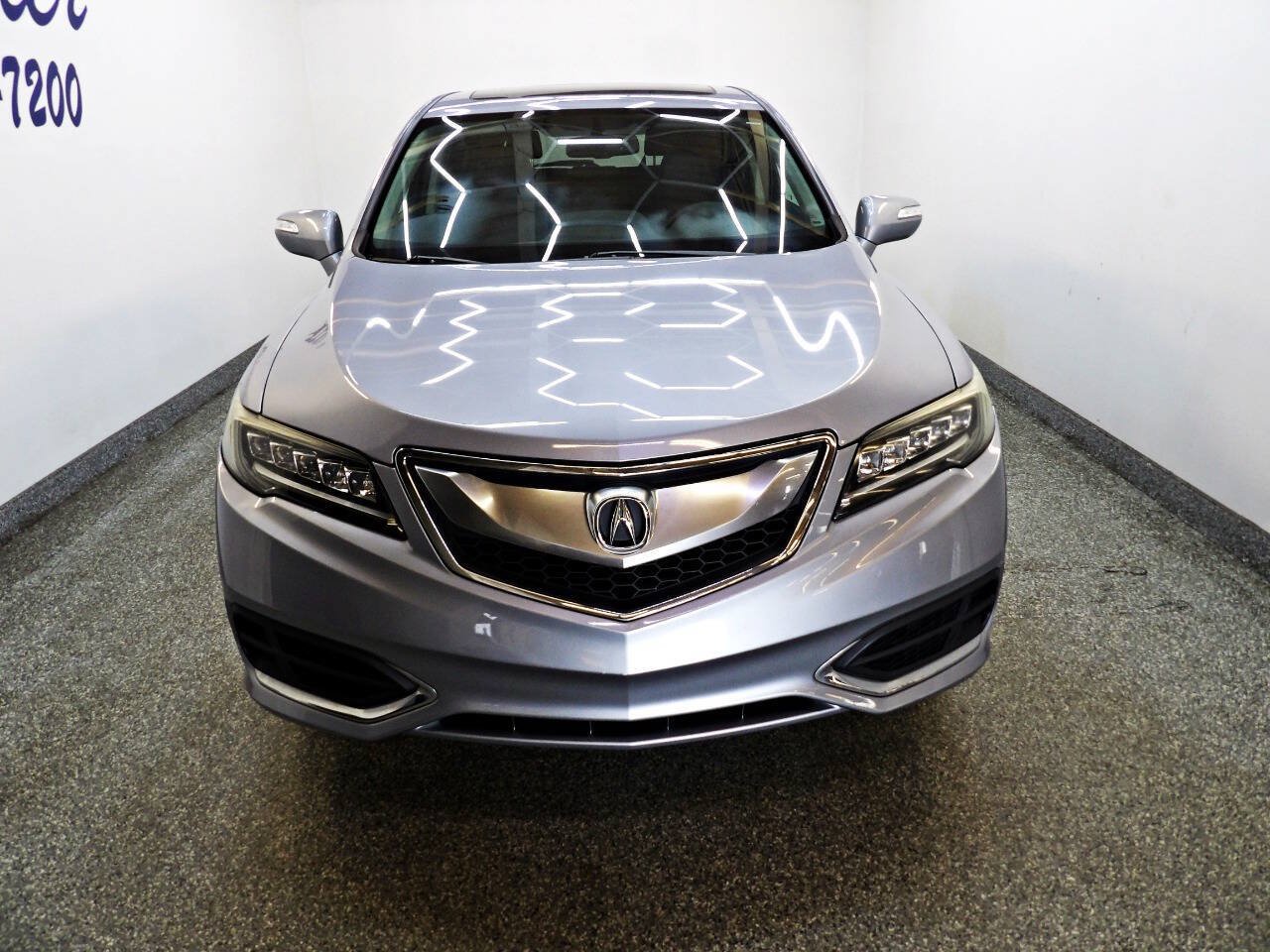 Used 2016 Acura RDX w/ Technology Package AWD/4WD image 2
