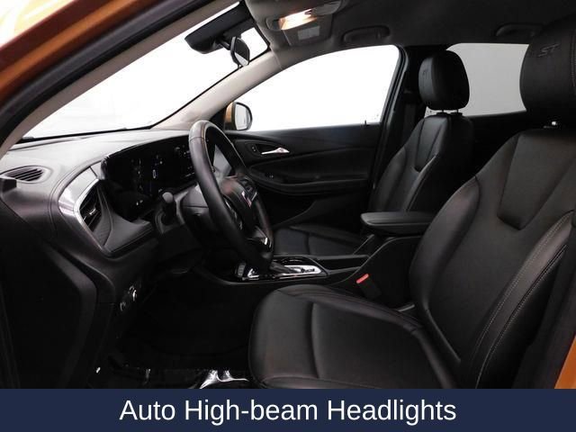 Used 2024 Buick Encore GX Sport Touring image 15