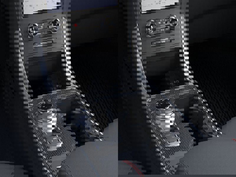 New 2024 Ford Edge ST-Line w/ Class II Trailer Tow Package image 37