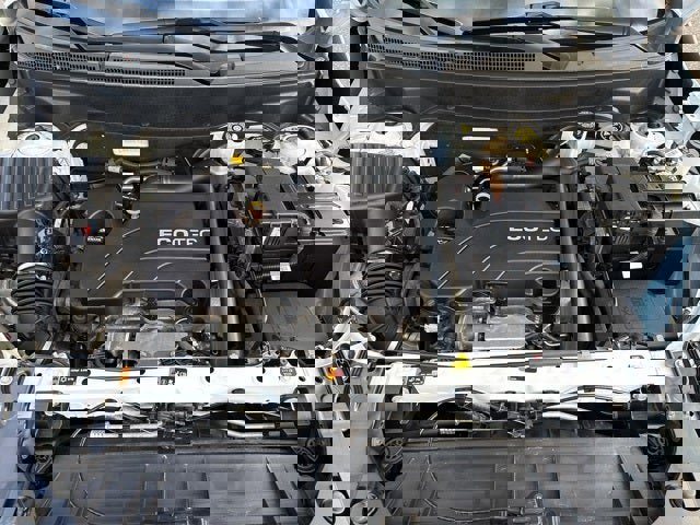 Used 2019 GMC Terrain SLE w/ Driver Convenience Package image 2