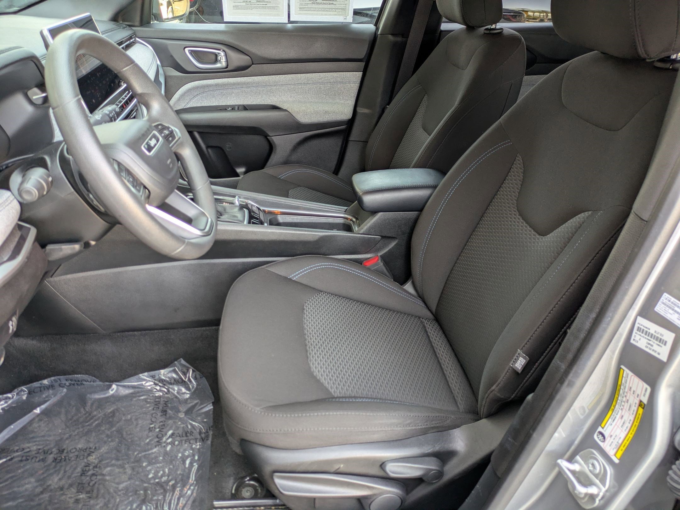 Used 2023 Jeep Compass Sport image 21