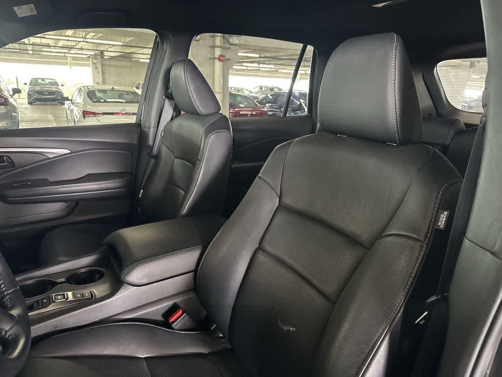 Used 2024 Honda Passport EX-L image 13