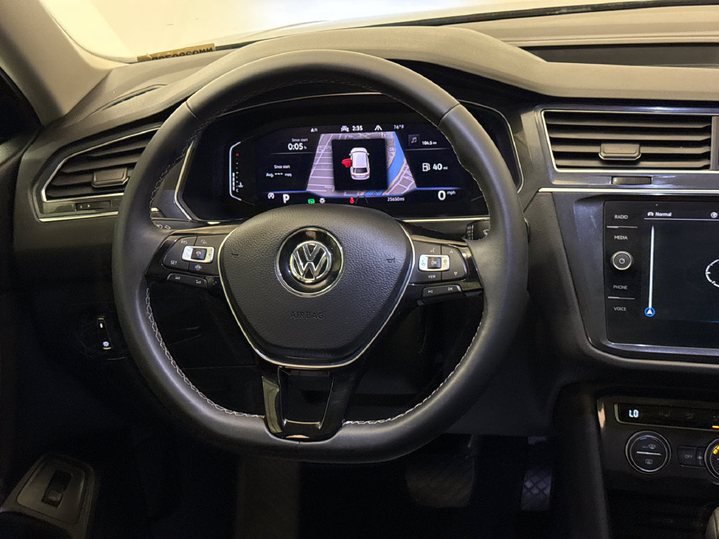 Used 2021 Volkswagen Tiguan SEL w/ 2-Row Tiguan MDO Package AWD/4WD image 15