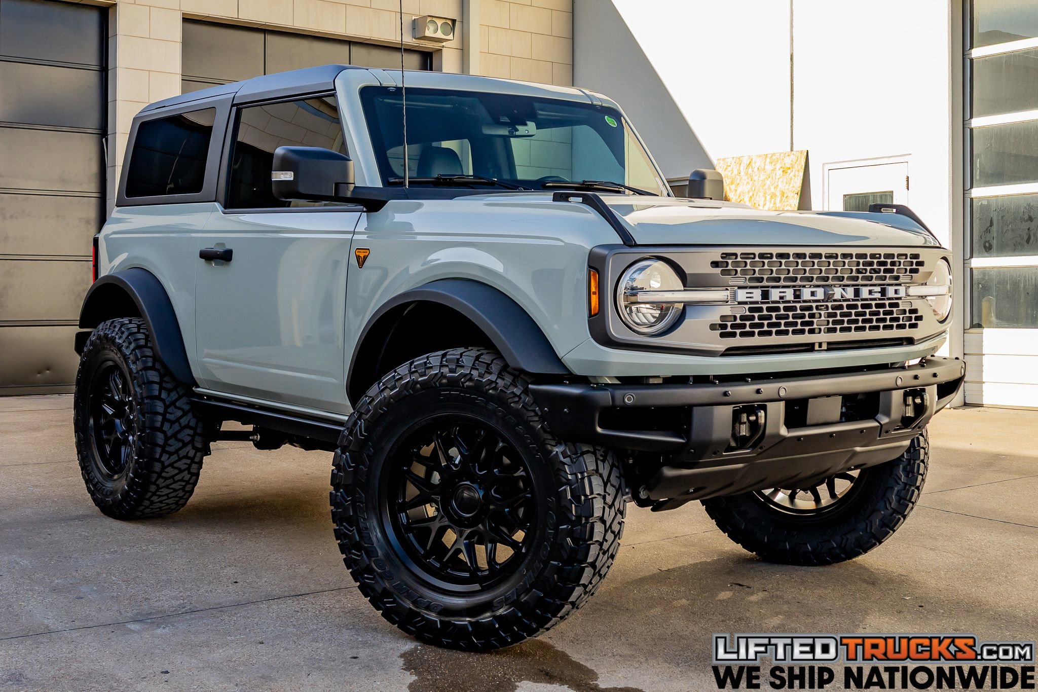 Used 2024 Ford Bronco Badlands image 1