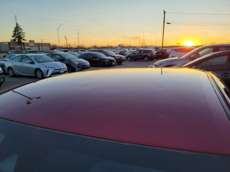 Used 2020 Nissan Sentra SV FWD image 13