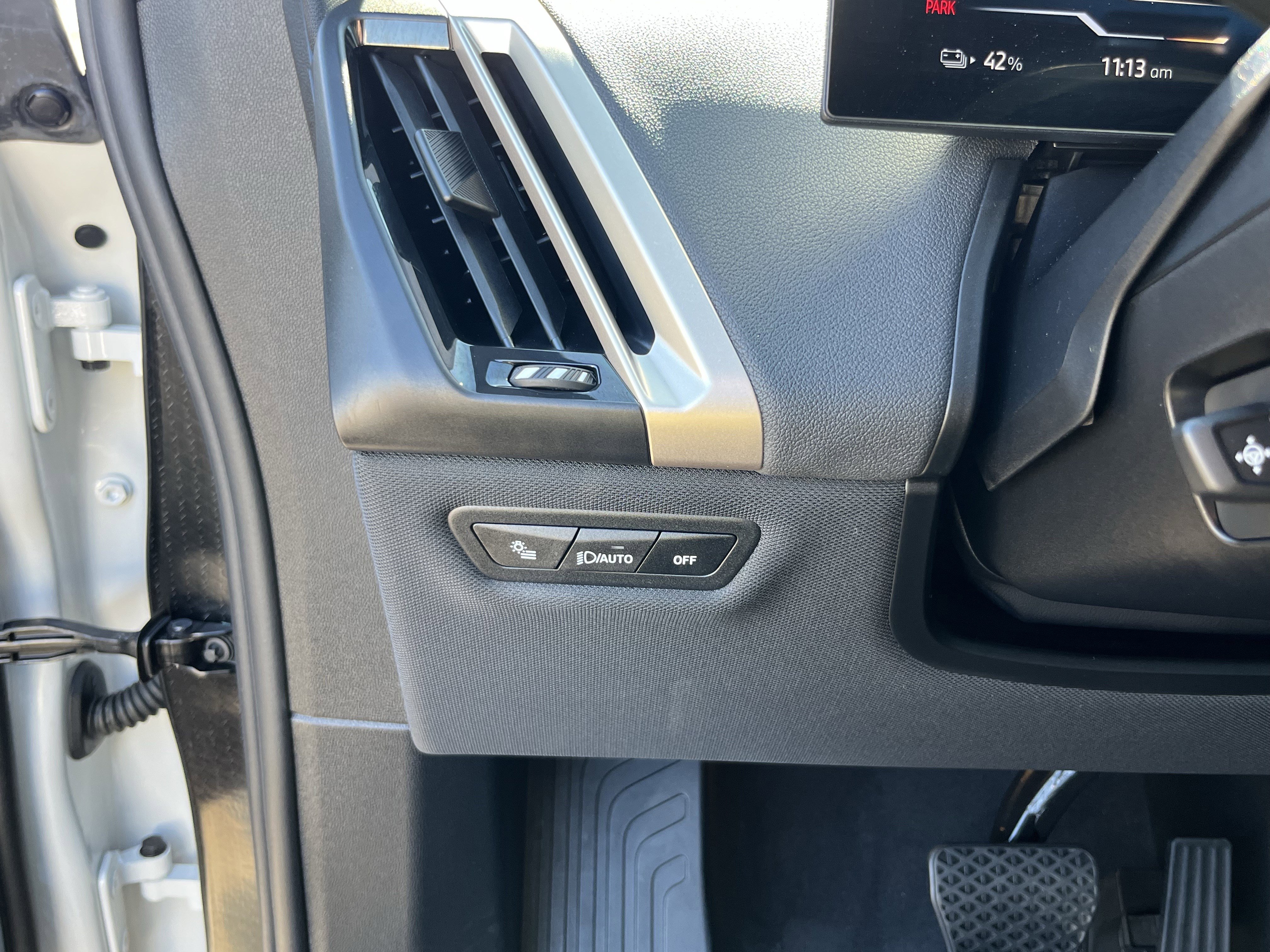 Used 2026 BMW iX xDrive45 image 25