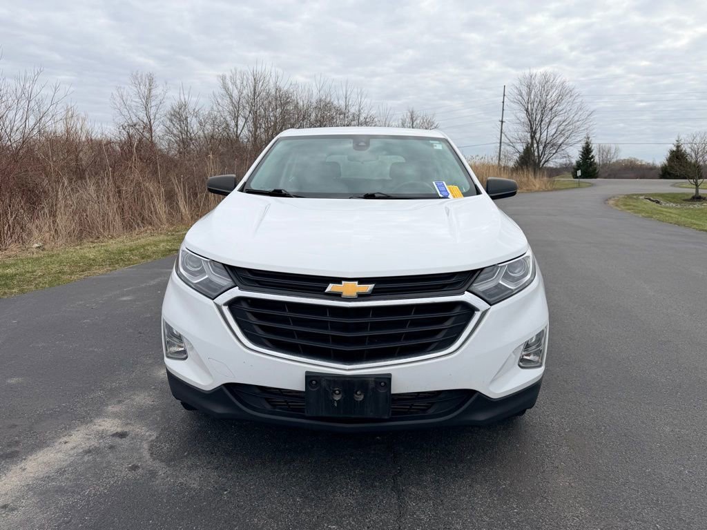 Used 2021 Chevrolet Equinox LS image 3