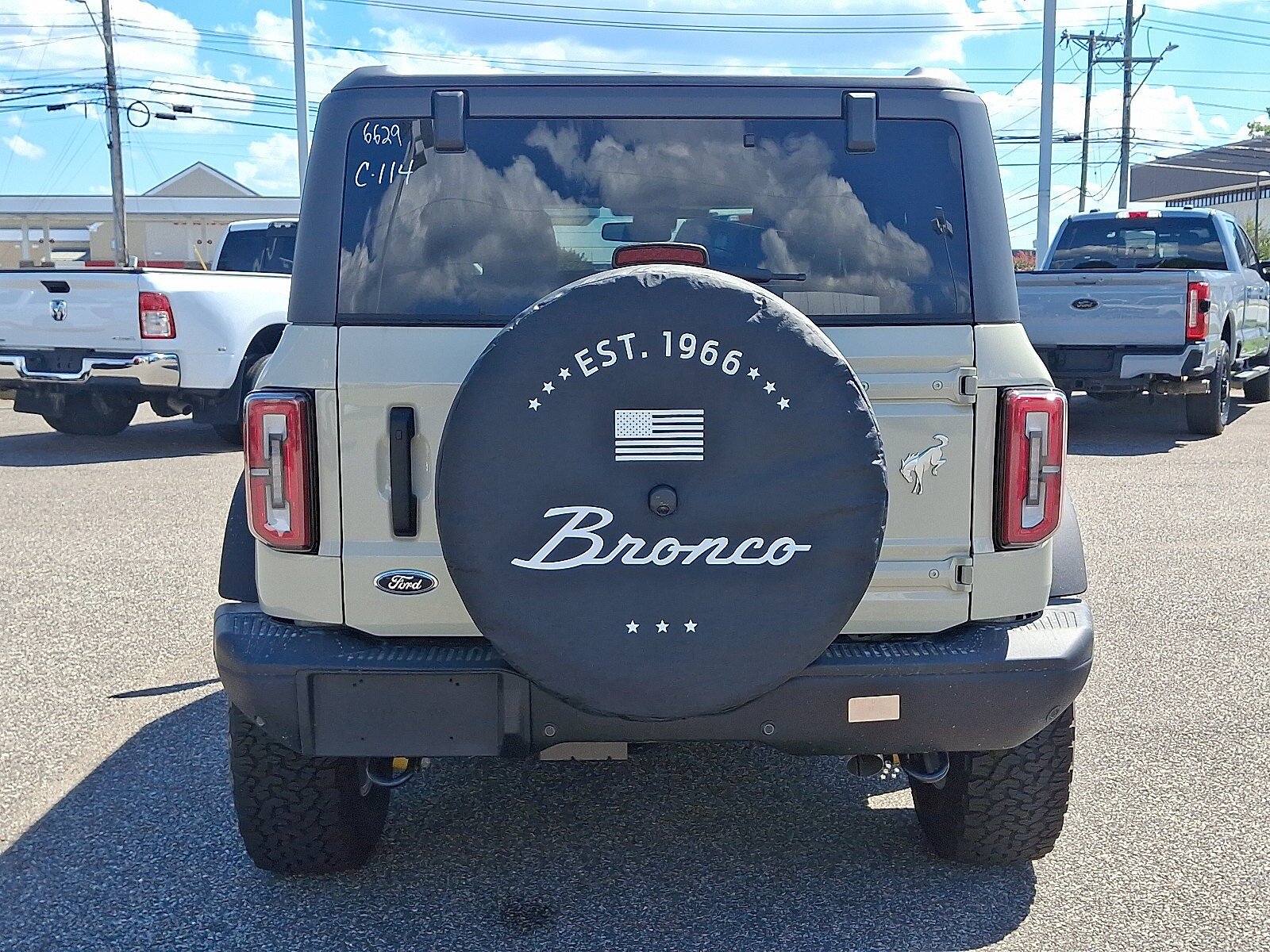 New 2025 Ford Bronco Badlands AWD/4WD image 6