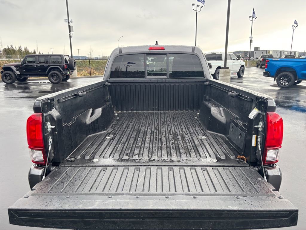 Used 2022 Toyota Tacoma SR w/ SX Package image 25