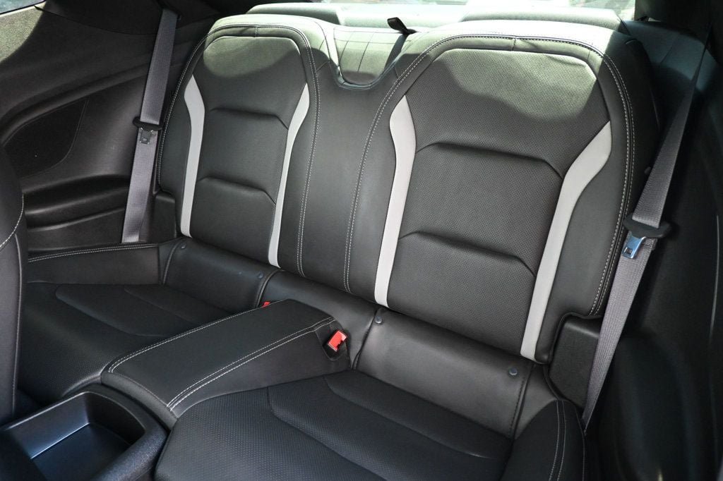 Used 2017 Chevrolet Camaro SS RWD image 18