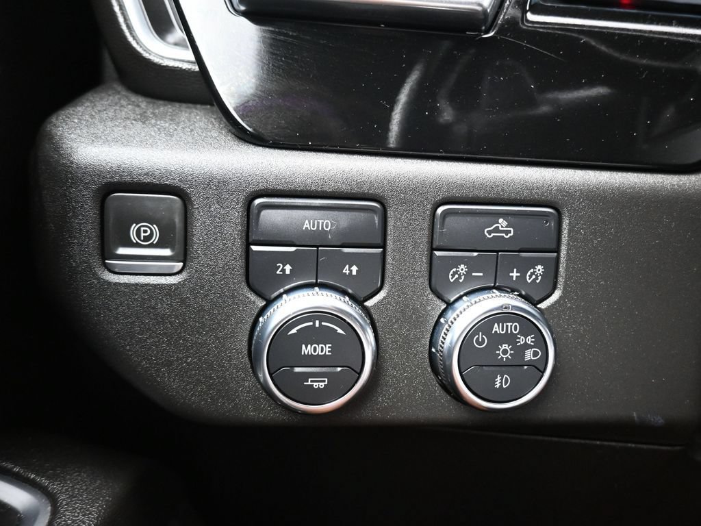 Used 2022 GMC Sierra 1500 Elevation w/ Preferred Package AWD/4WD image 28