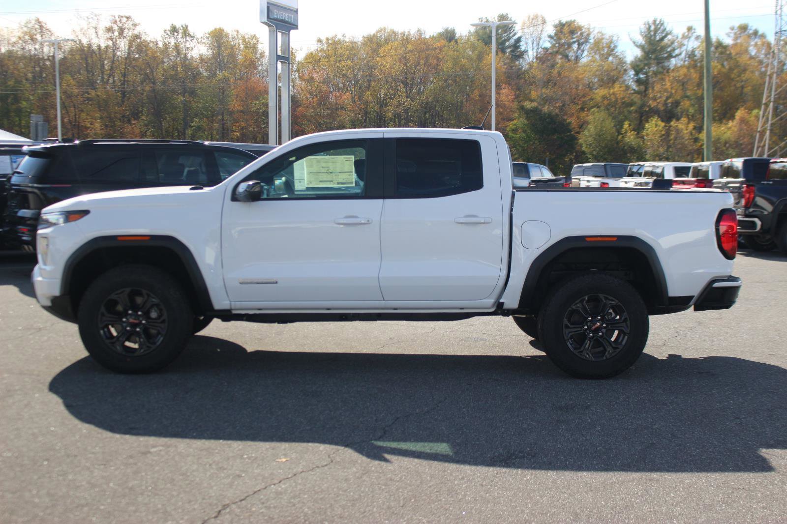 New 2025 GMC Canyon Elevation w/ Convenience Package image 5