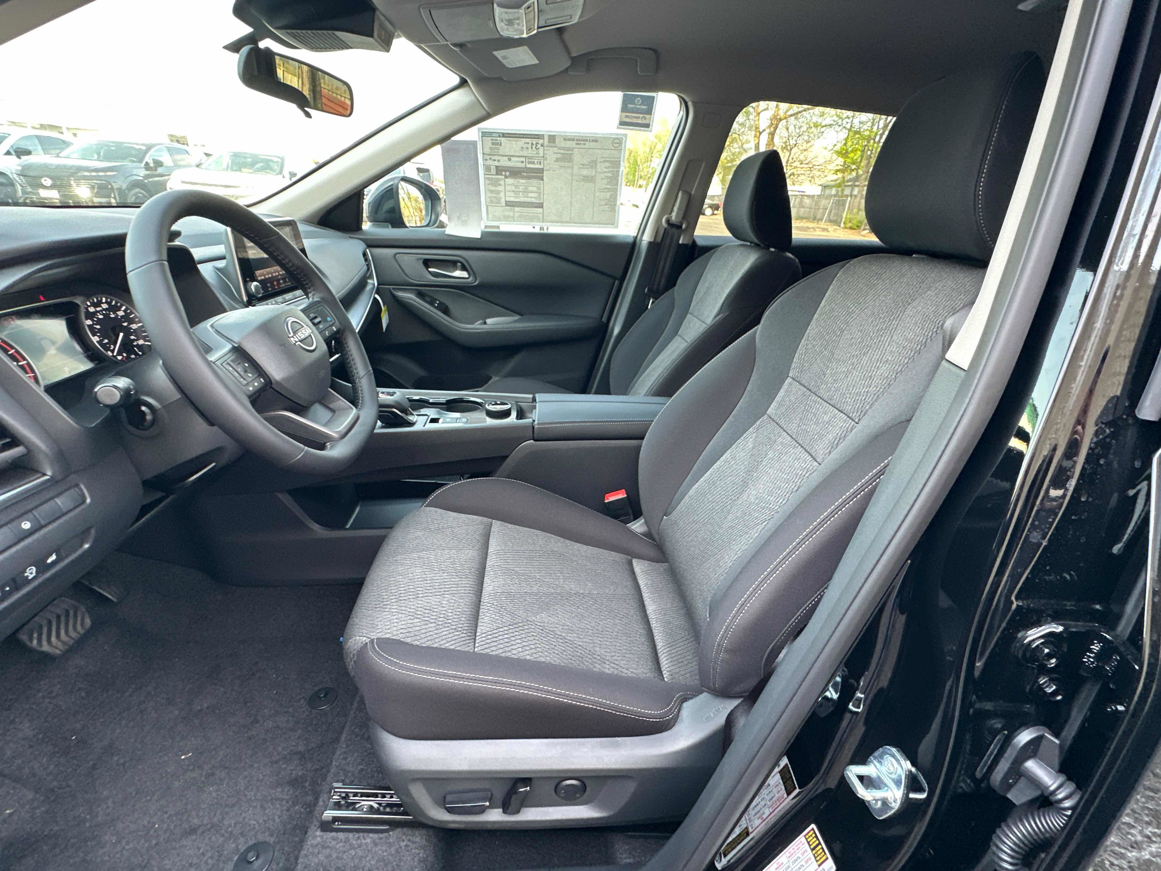 New 2026 Nissan Rogue SV w/ Cold Weather Package AWD/4WD image 24