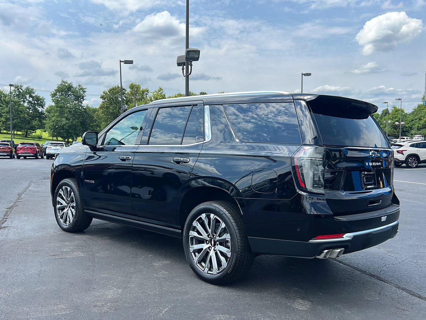 New 2026 Chevrolet Tahoe High Country AWD/4WD image 4