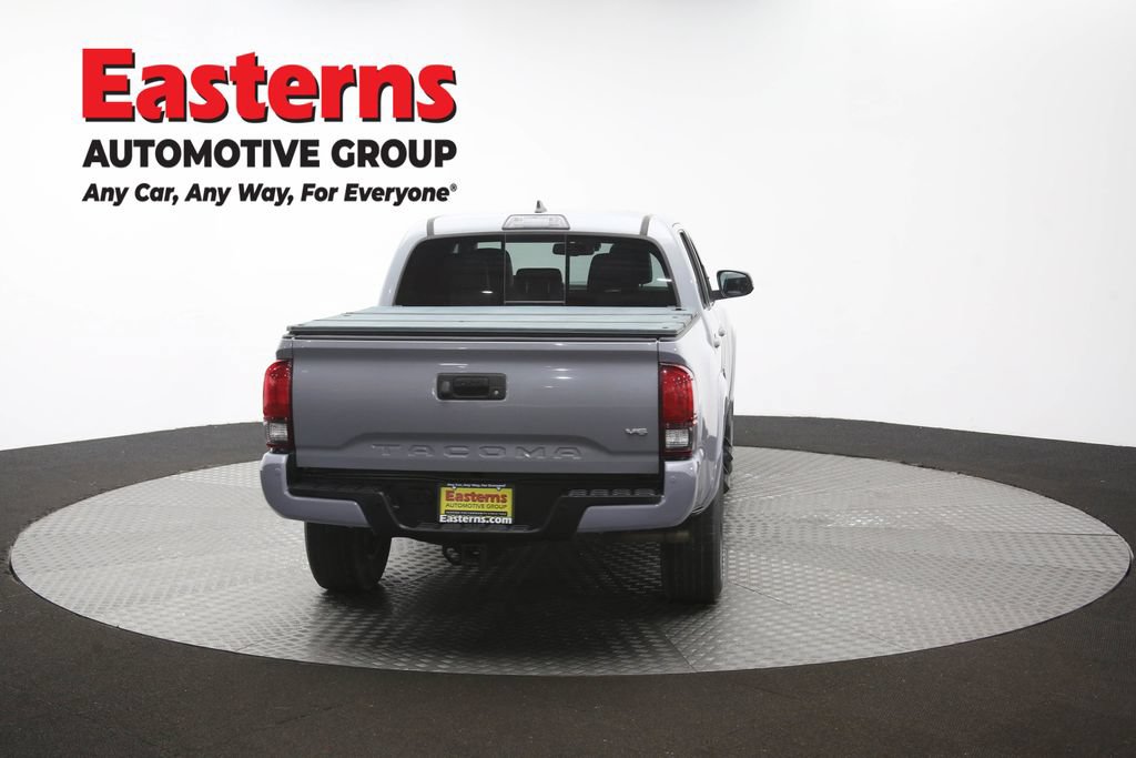 Used 2018 Toyota Tacoma TRD Sport AWD/4WD image 41