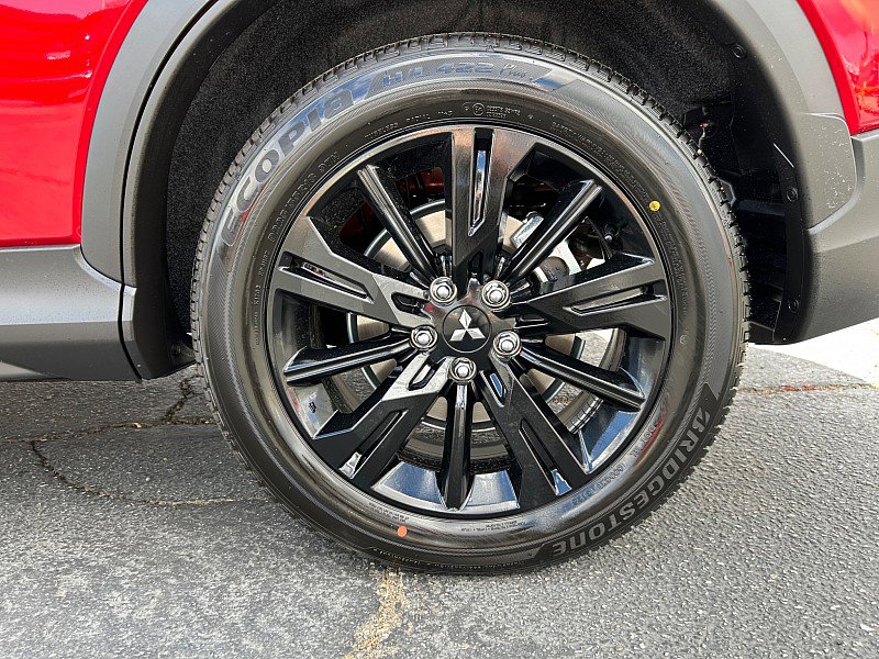 New 2026 Mitsubishi Eclipse Cross LE image 14