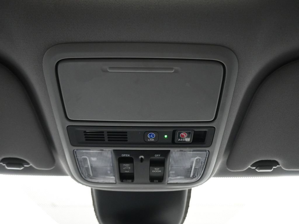 Used 2023 Honda Odyssey Touring image 26