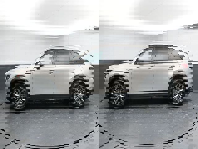 Used 2024 MAZDA CX-90 Plug-In Hybrid w/ Preferred image 10