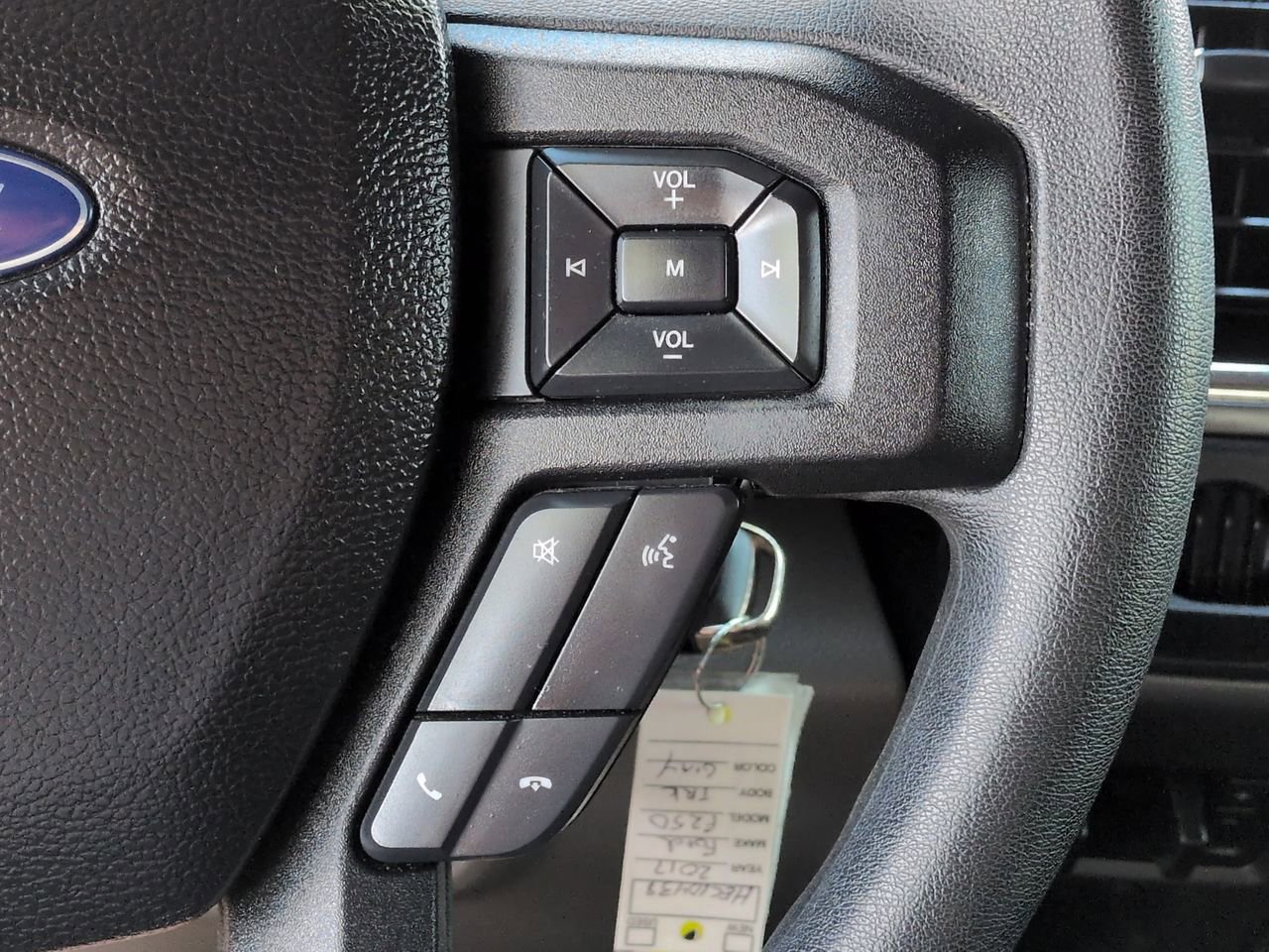 Used 2017 Ford F250 XLT AWD/4WD image 23