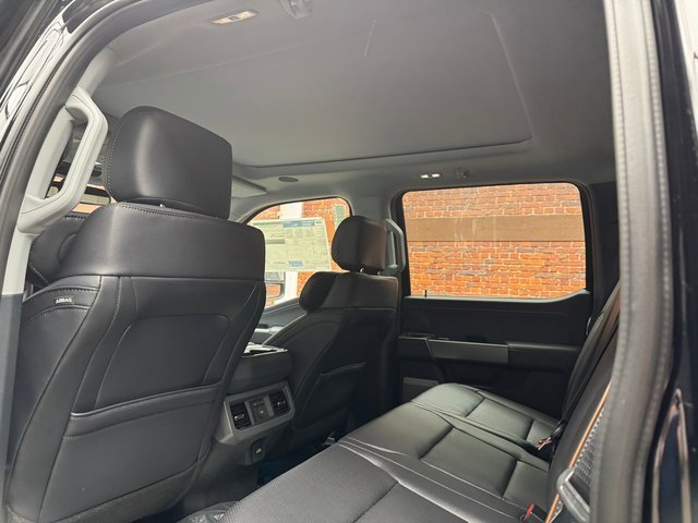 New 2025 Ford F250 Lariat w/ Lariat Ultimate Package image 25