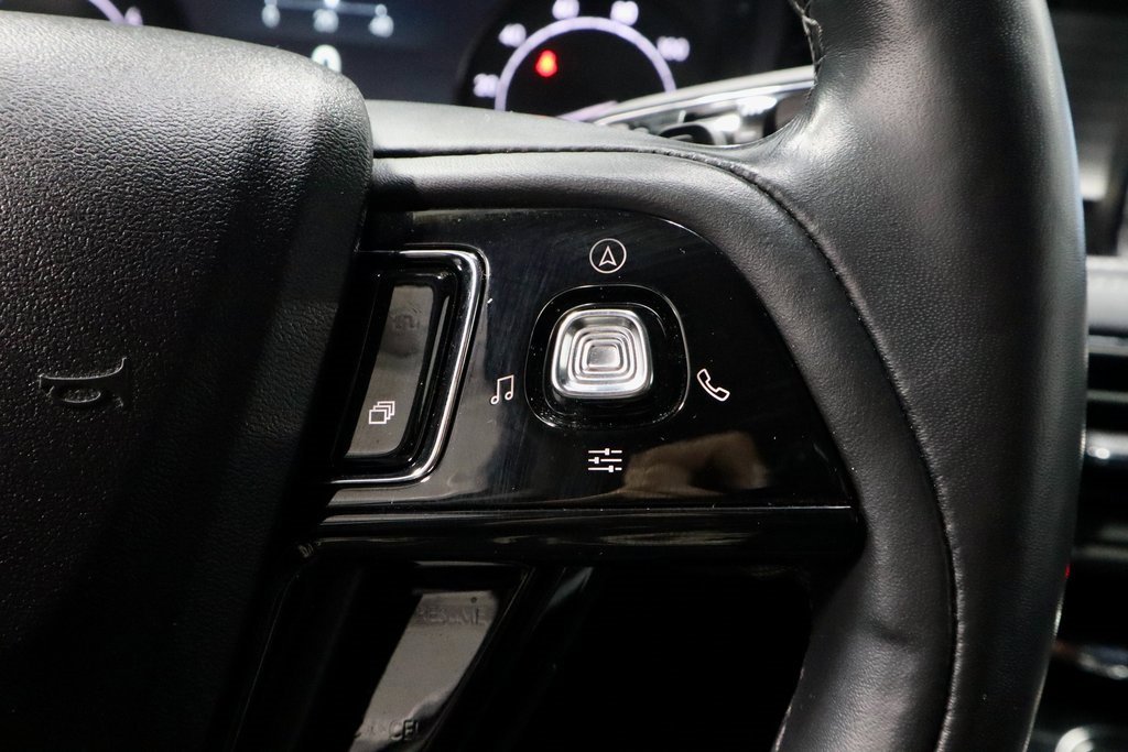 Used 2022 Lincoln Corsair AWD w/ Premium Package image 32