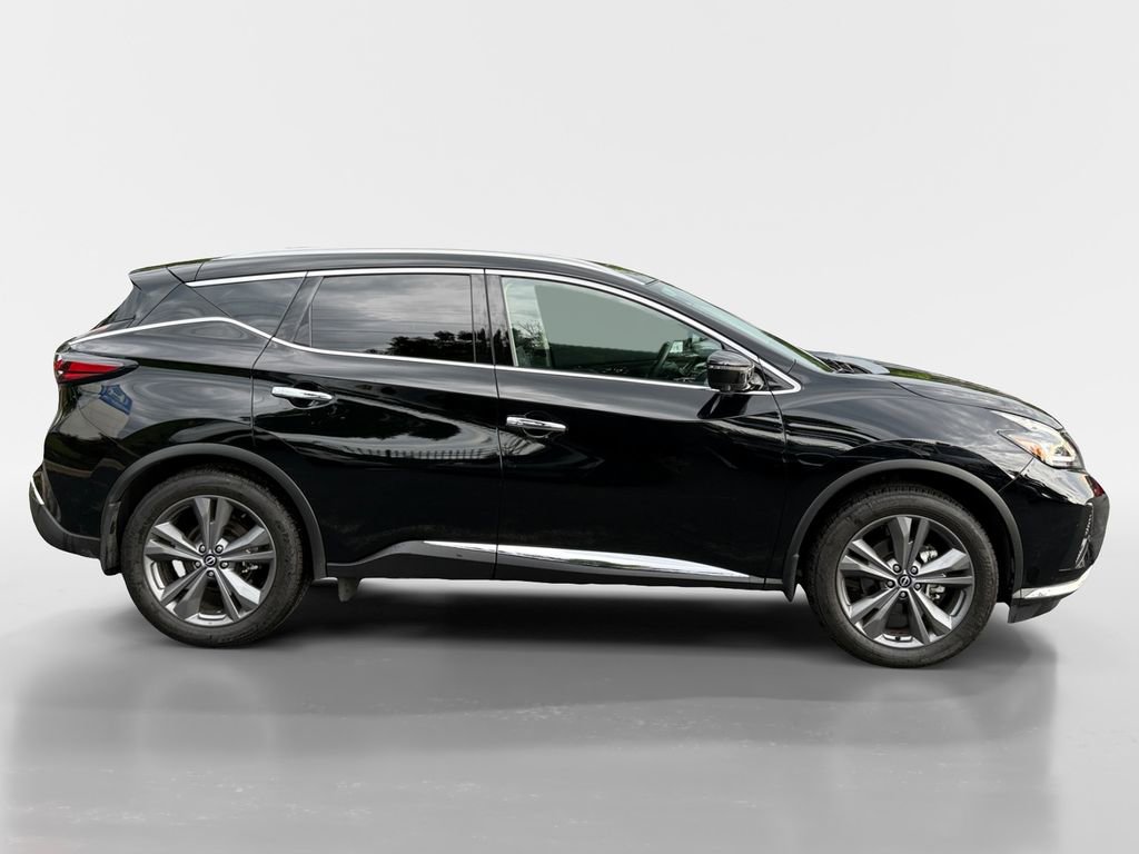 Used 2024 Nissan Murano Platinum w/ Cargo Package AWD/4WD image 3