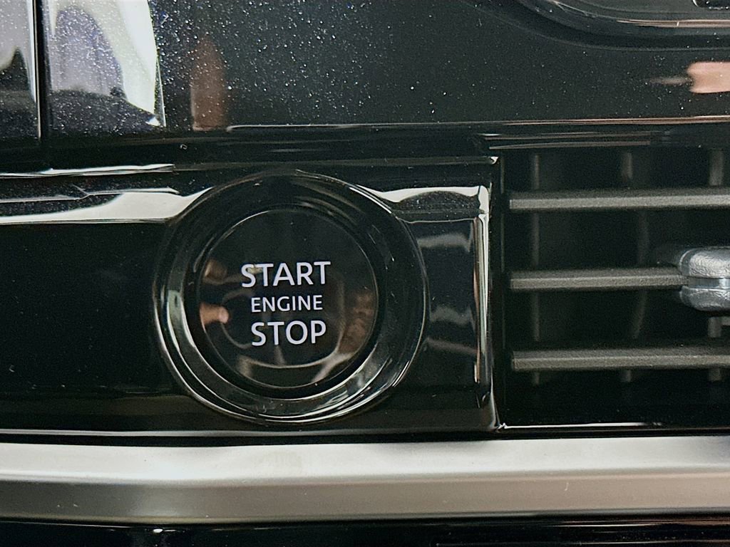 New 2025 Nissan Pathfinder Platinum image 20