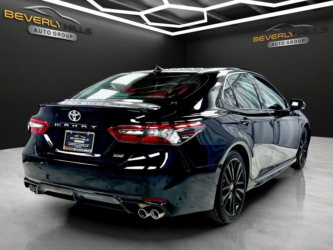 Used 2023 Toyota Camry XSE image 5
