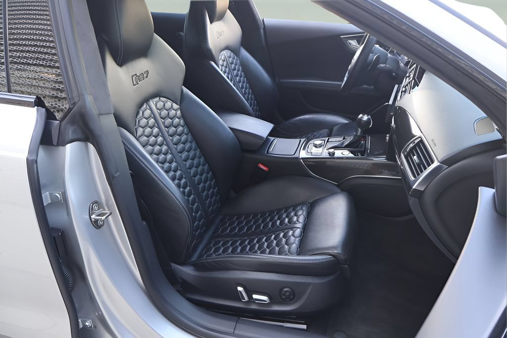 Used 2017 Audi RS 7 Performance w/ Driver Assistance Package AWD/4WD image 19