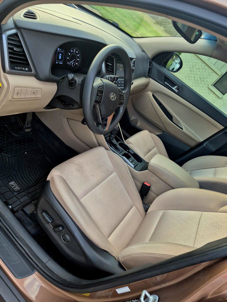 Used 2016 Hyundai Tucson SE w/ Option Group 02 image 8