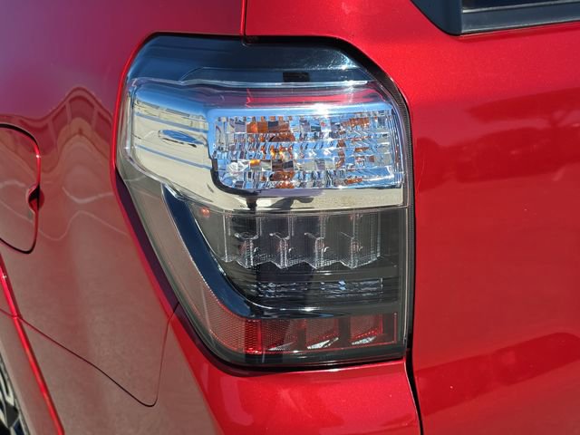 Used 2021 Toyota 4Runner Limited image 34