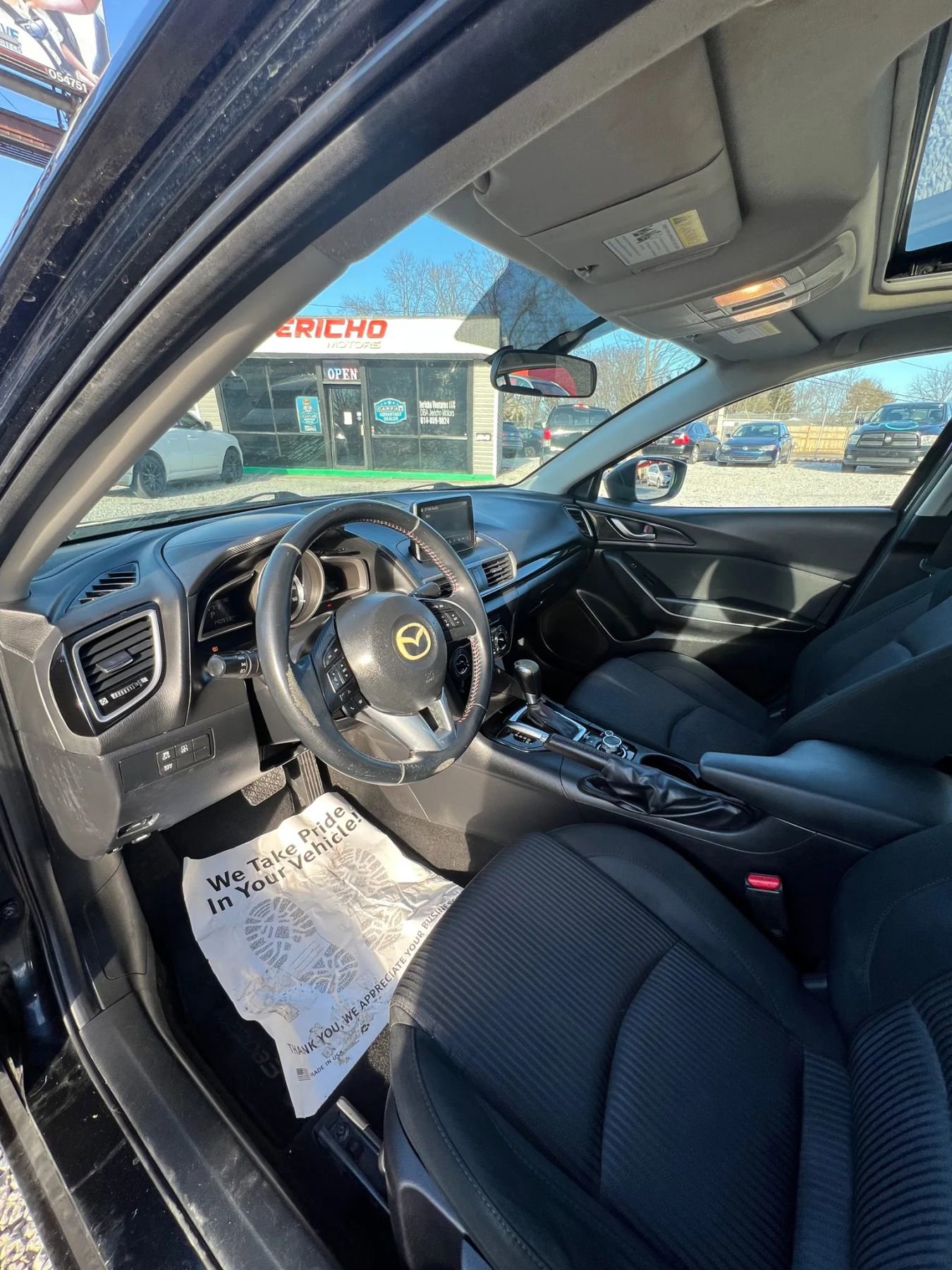 Used 2016 MAZDA MAZDA3 i Touring image 8