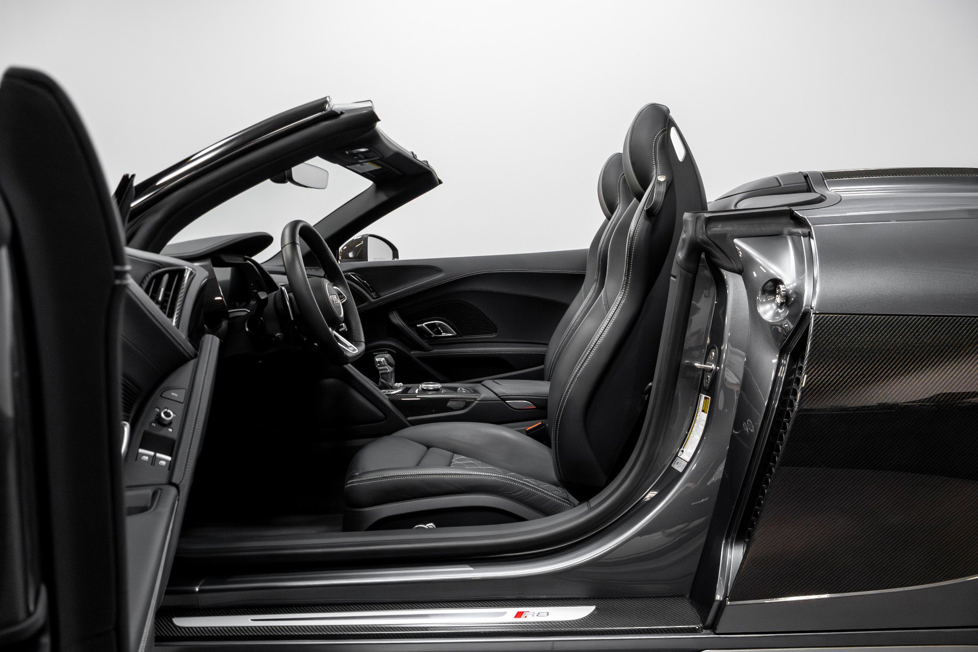 Used 2022 Audi R8 V10 performance image 6