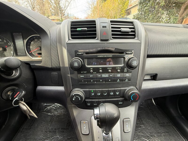 Used 2007 Honda CR-V EX-L image 16