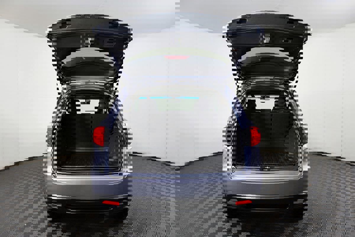 Used 2015 Acura RDX AWD w/ Technology Package image 16