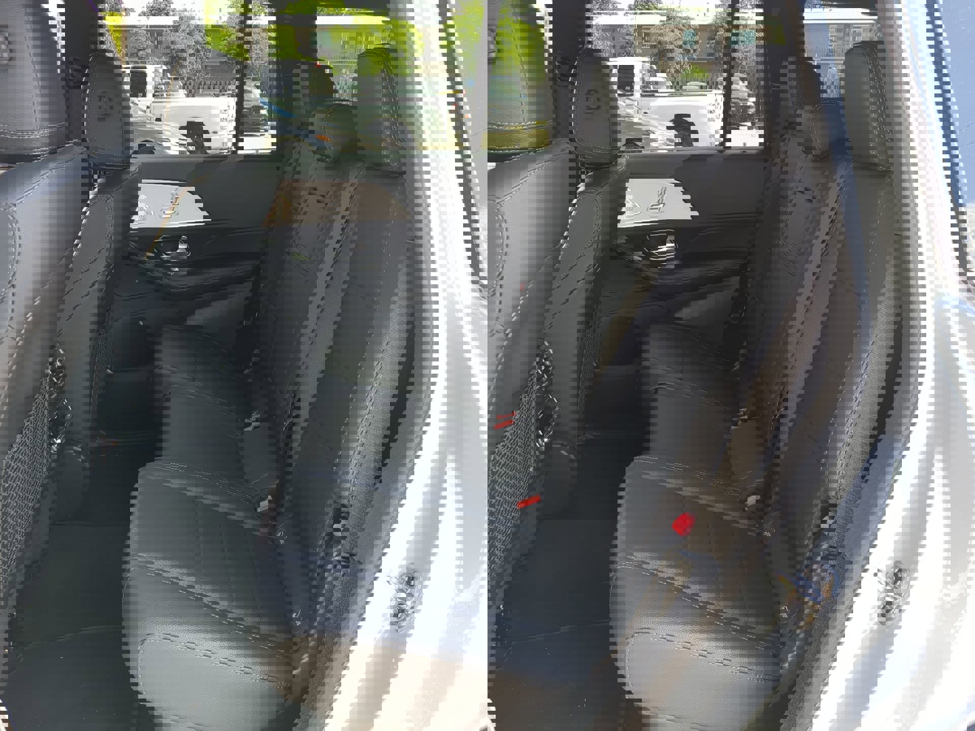 Used 2024 Mercedes-Benz GLS 450 4MATIC image 17