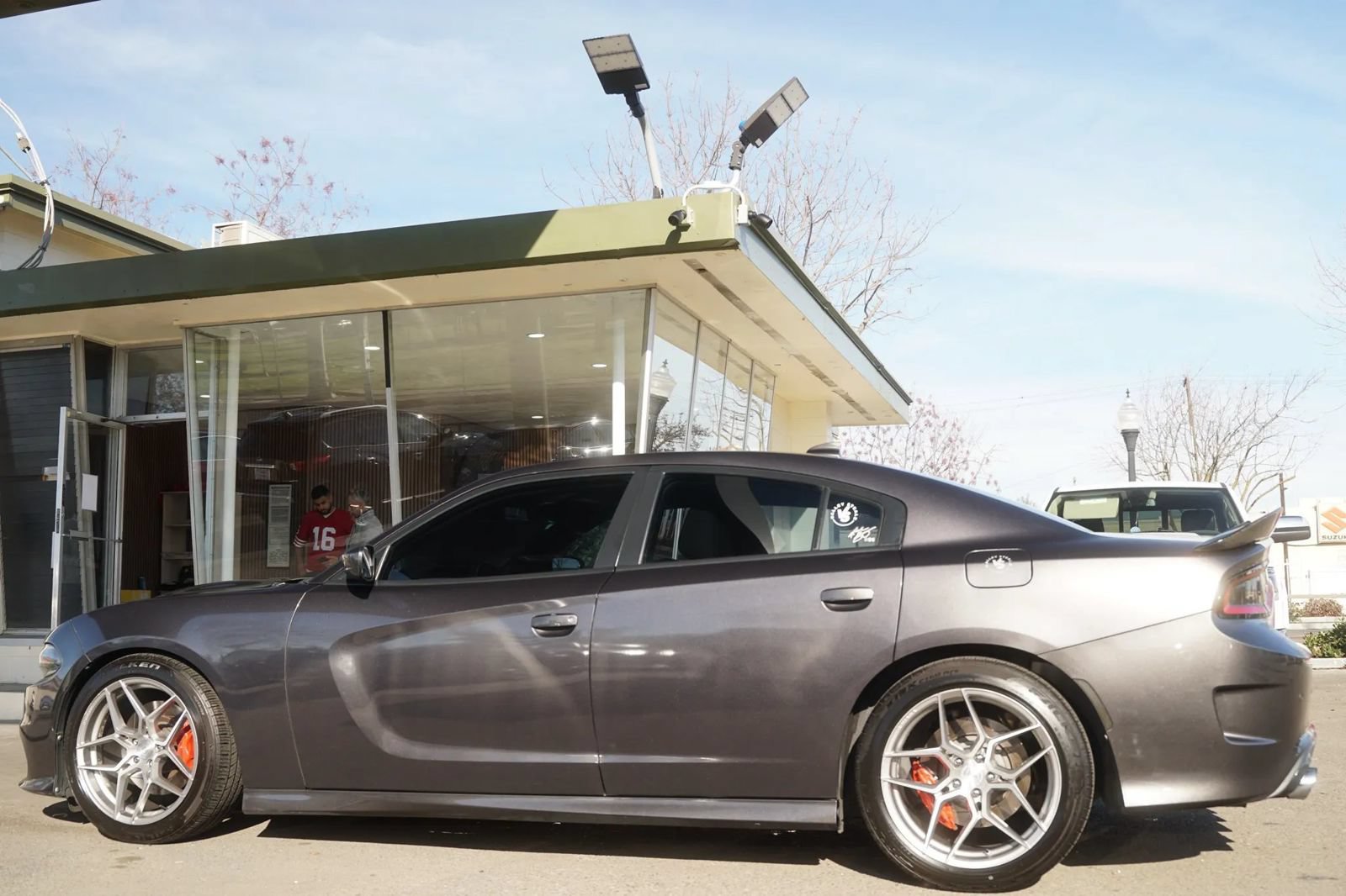 Used 2019 Dodge Charger Scat Pack RWD image 9